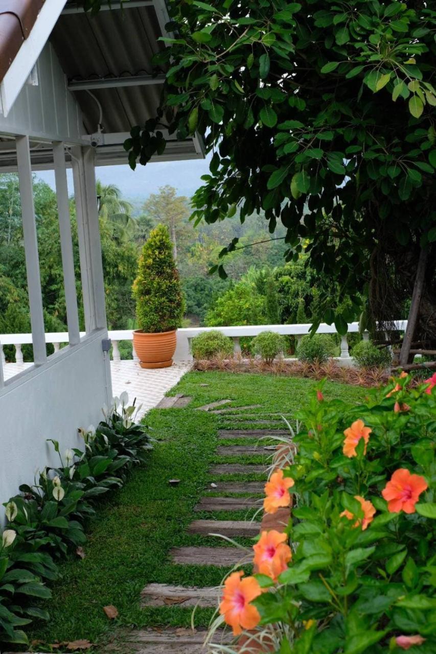 Thanburi Resort Chom Thong Exterior foto